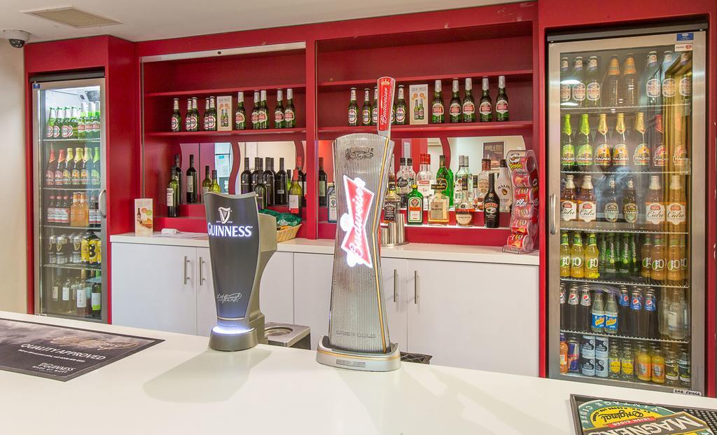 Redwings Lodge Wolverhampton Central Ngoại thất bức ảnh