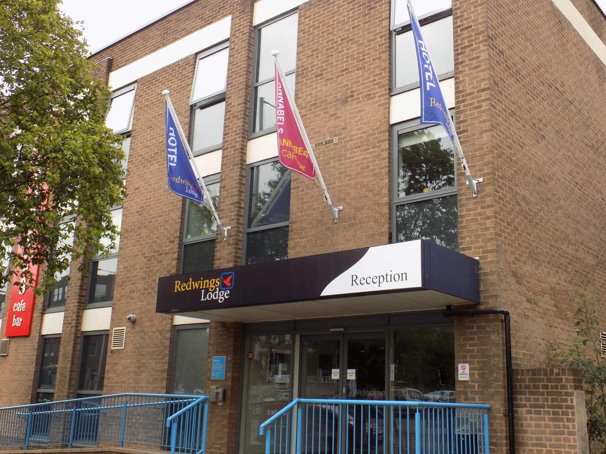 Redwings Lodge Wolverhampton Central Ngoại thất bức ảnh